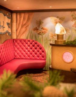 Schön eingerichtete Hotellobby des Familienhotels Feldberger Hof