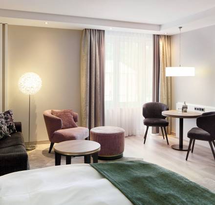 Beispielfoto eines Zimmers mit schöner Einrichtung im Familienhotel Feldberger Hof